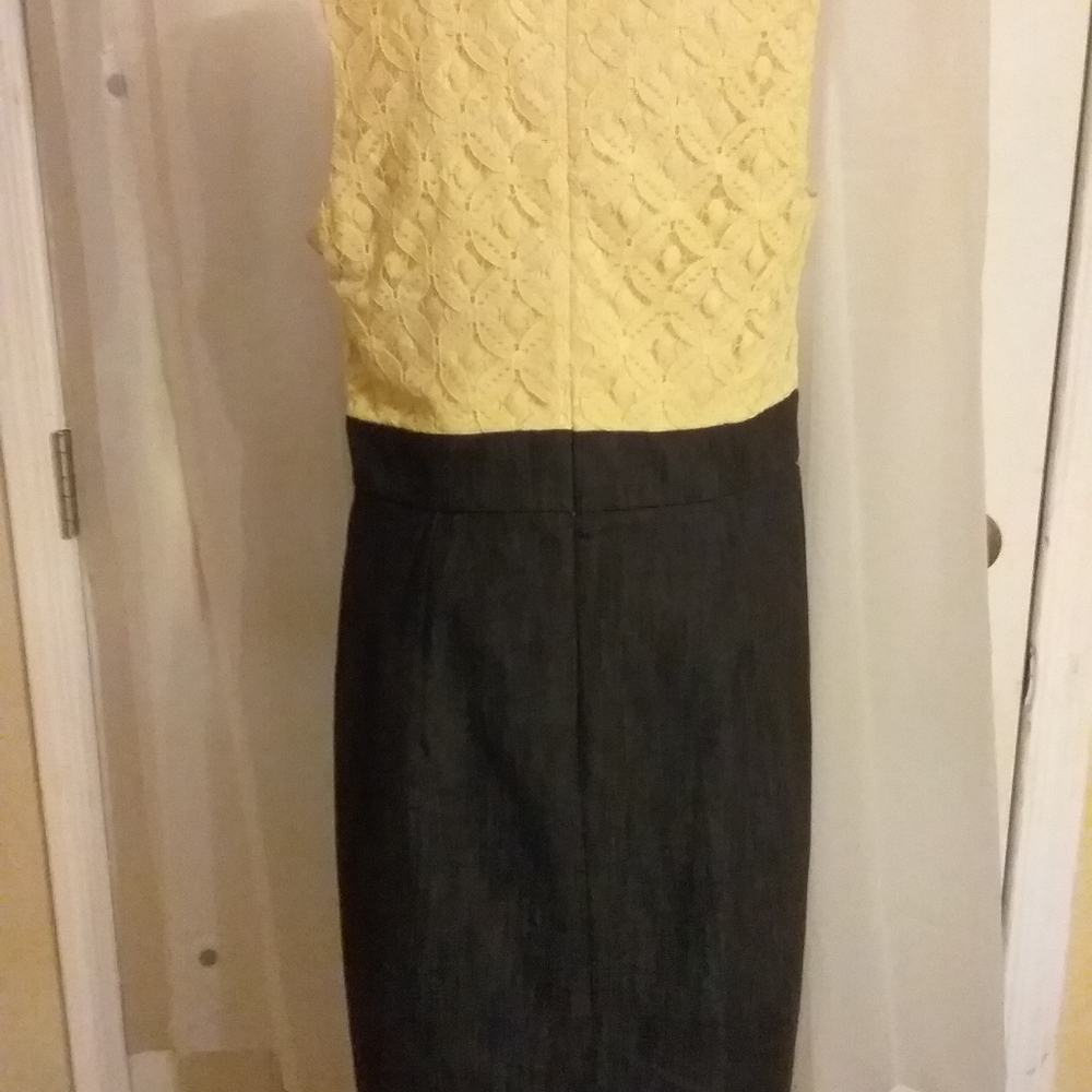Dress - Picture 2 of 4